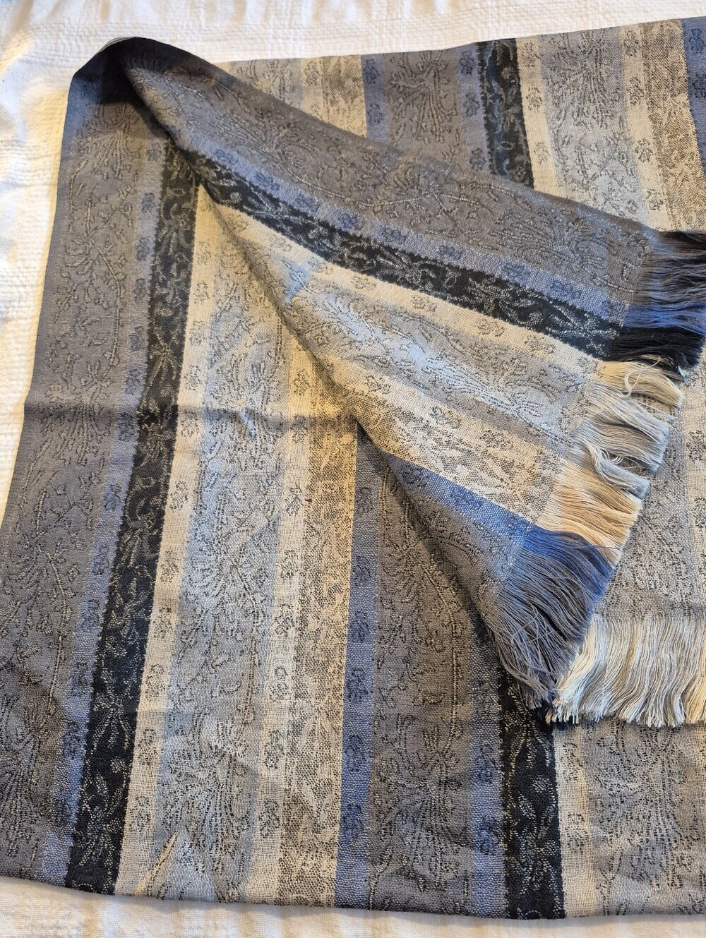 Moksha fine wovens 100% pure new wool, dry clean only blues tan gray striped NWT - Picture 5 of 8